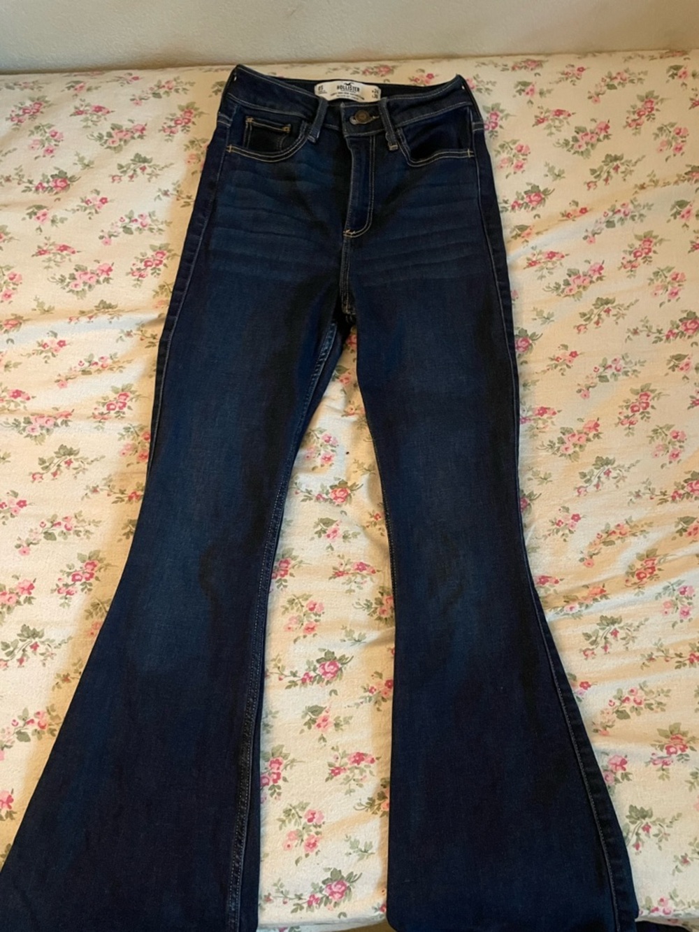 TWO PAIRS Curvy Hollister High Rise Vintage Flare Jeans - Dark wash & Grey
